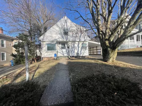 184 Maple St, Bristol, CT 06010