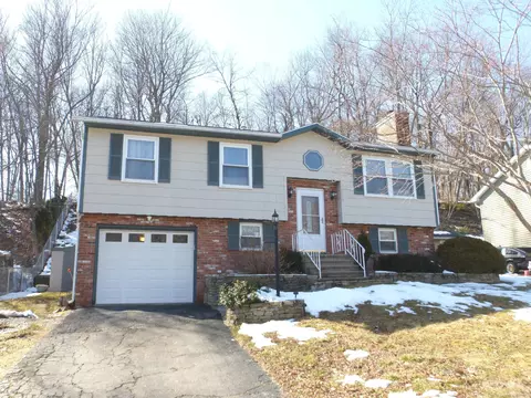 306 Morning Dove Rd, Naugatuck, CT 06770