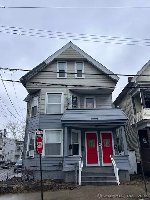 55 Maltby Pl, New Haven, CT 06513