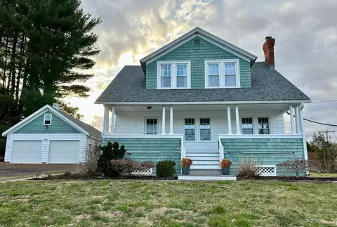 117 Washington Rd, Cromwell, CT 06416