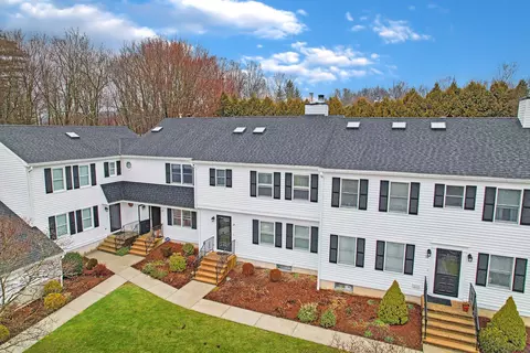 319 Thomaston Rd #59, Watertown, CT 06795