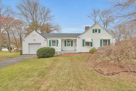 9 Milwood Rd, East Hartford, CT 06118