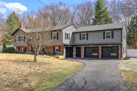 237 Stone Hill Rd, Griswold, CT 06351