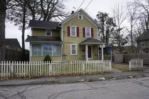 85 French St, Torrington, CT 06790