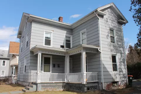 17 Newton St, Meriden, CT 06450