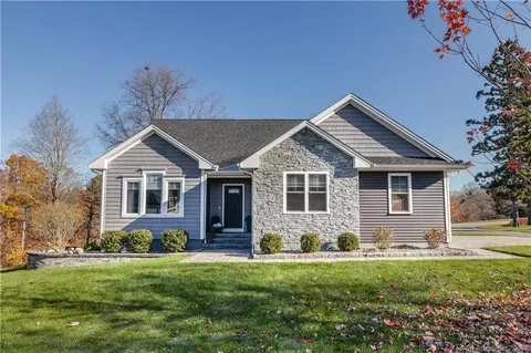 1 Lakeview Ests #1, Middlefield, CT 06455