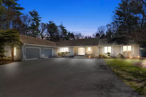 34 Woodduck Farms Rd, Windsor, CT 06095
