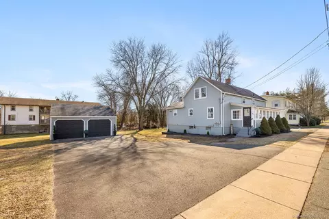 27-29 Niles Rd, Windsor, CT 06095