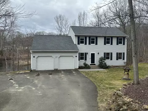21 Rockridge Ter, Prospect, CT 06712