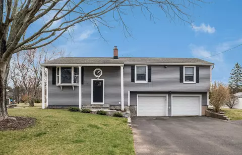 59 Deer Run, Southington, CT 06479