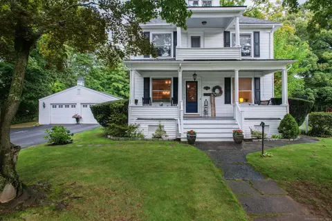 94 Oakland Rd, Southington, CT 06489