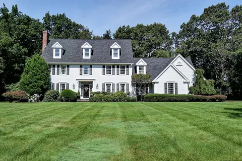 56 Windward Pl, Southington, CT 06489