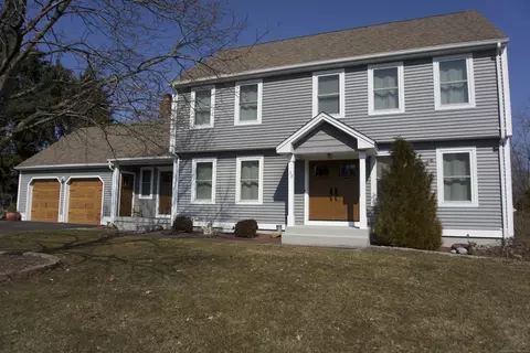 30 Milo Peck Ln, Windsor, CT 06095