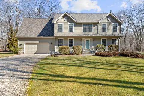 22 Hatchetts Hill Rd # -1, Old Lyme, CT 06371