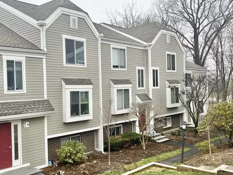 71 Aiken St #G10, Norwalk, CT 06851