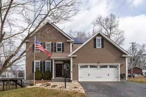 17 Islanda Ct, East Lyme, CT 06333