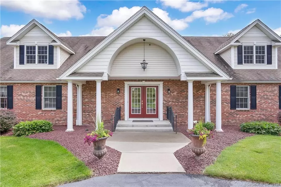 352 Billings Rd, Somers, CT 06071 34 Photos Movoto