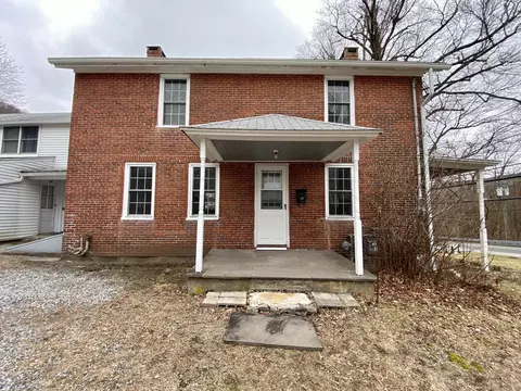 341 N Main St, Winchester, CT 06098