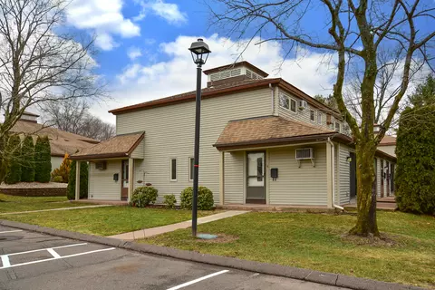 165 South St #18, Vernon, CT 06066