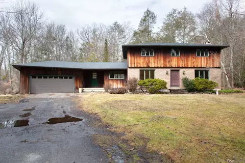 49 Windtree St, Torrington, CT 06790