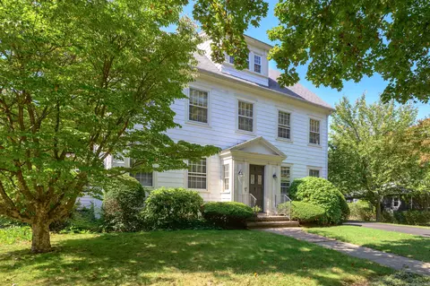 972 Prospect St, Hamden, CT 06517
