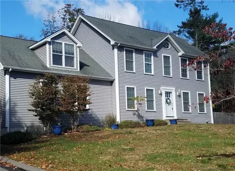 404 Main St, Sprague, CT 06330