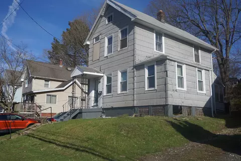 594 Hanover Rd, Meriden, CT 06451