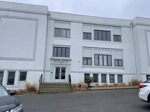 91 Stowe Ave #101, Milford, CT 06460