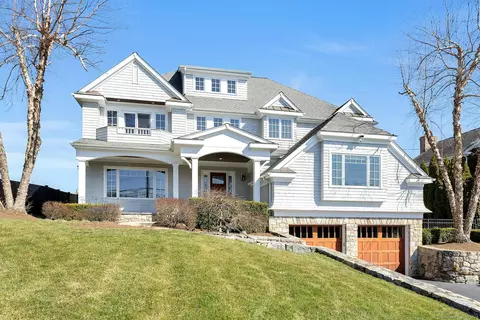 276 Southfield Ave, Stamford, CT 06902