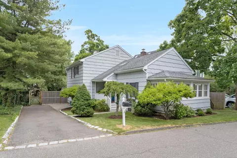 12 Herman Ave, Darien, CT 06820