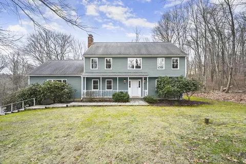 11 Cobblers Mill Rd, Newtown, CT 06482