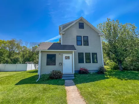 22 Hazelmeadow Pl, Simsbury, CT 06070