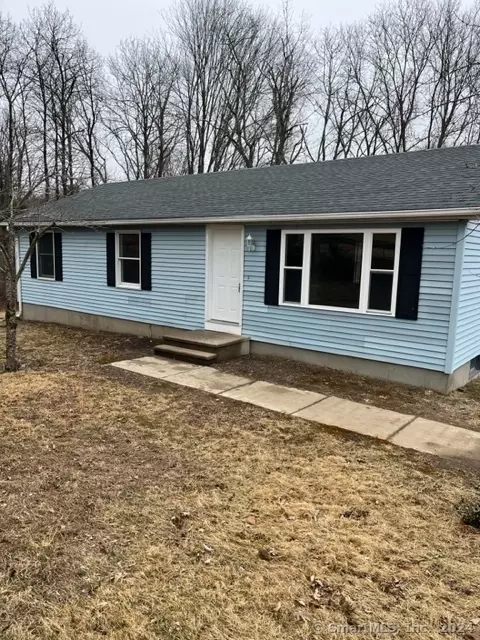 114 Putnam Rd, Plainfield, CT 06374