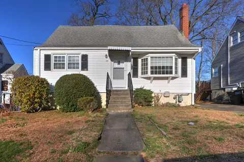 120 Herald Ave, Bridgeport, CT 06606
