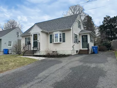 94 Collins Rd, Bristol, CT 06010