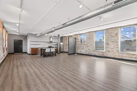 817 Grand Ave #203, New Haven, CT 06511