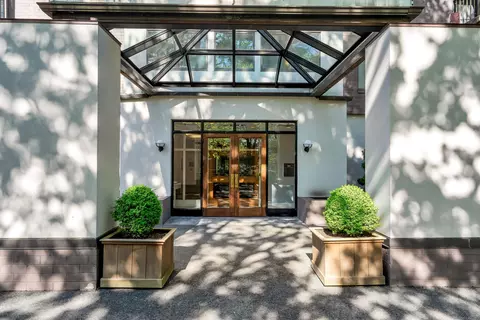 33 Mill St #2B, Wethersfield, CT 06109