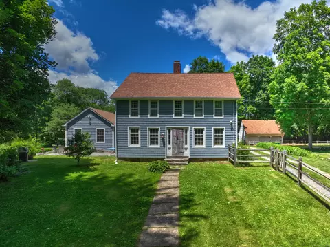 663 Redding Rd, Redding, CT 06896