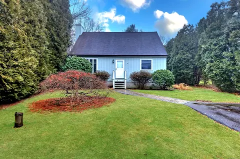 76 Harvard Ave, Shelton, CT 06484
