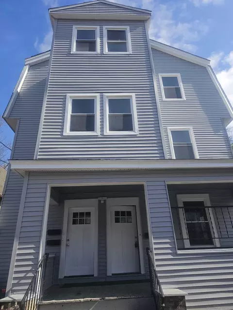 142 Adams St, Hartford, CT 06112