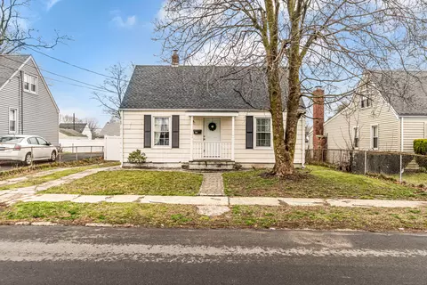 456 Ruth St, Bridgeport, CT 06606