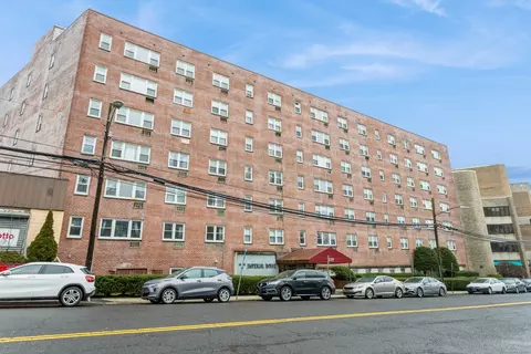 125 Prospect St #1H, Stamford, CT 06901