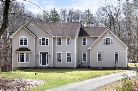 121 Cortland Way, Granby, CT 06060