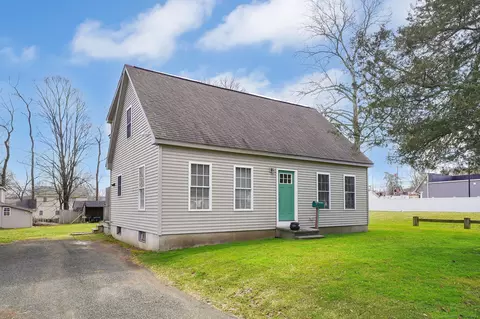21 Williams St, Meriden, CT 06450