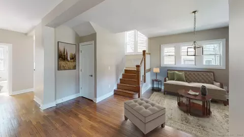 157 Kenyon St, Hartford, CT 06105