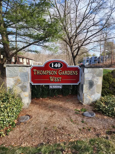 140 Thompson St #4C, East Haven, CT 06513