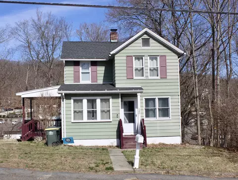 140 West St, Seymour, CT 06483