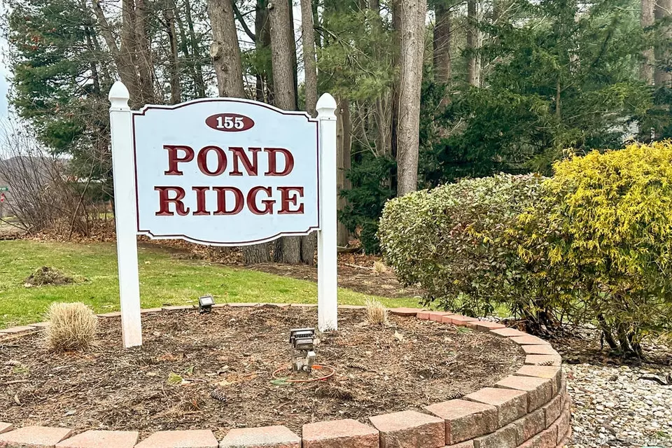 155 Redstone Hill Rd 98, Plainville, CT 06062 23 Photos Movoto