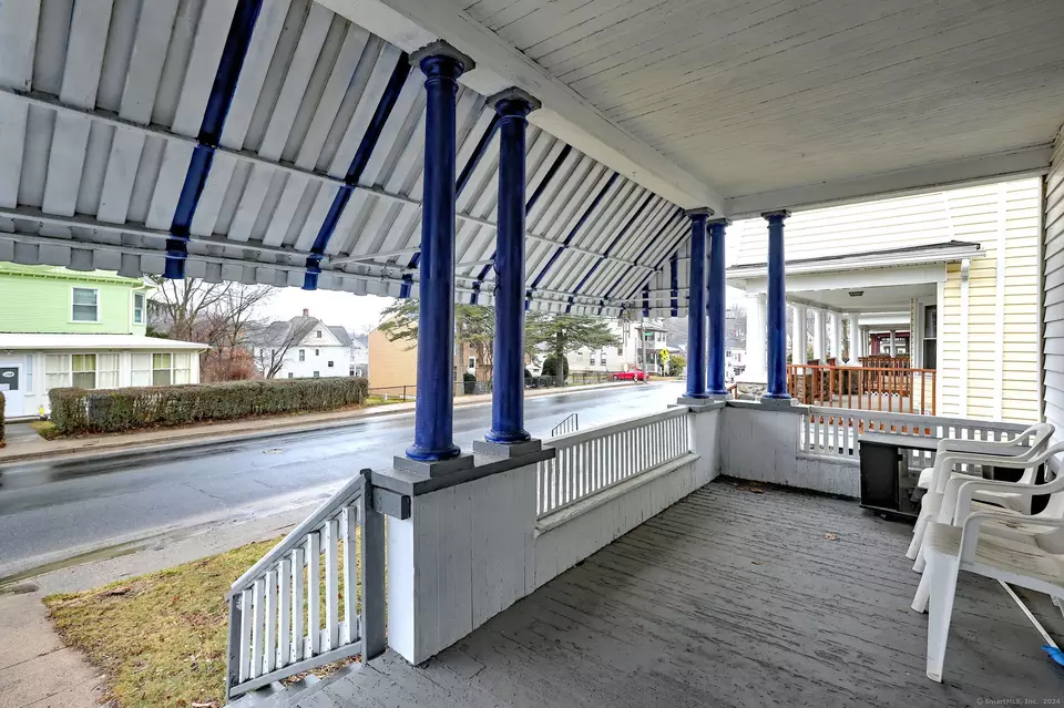 153 Bunker Hill Ave, Waterbury, CT 06708 38 Photos Movoto