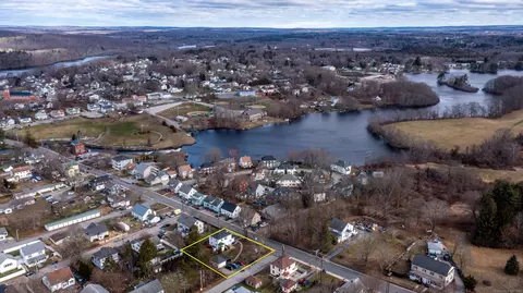 139 Ashland St, Griswold, CT 06351